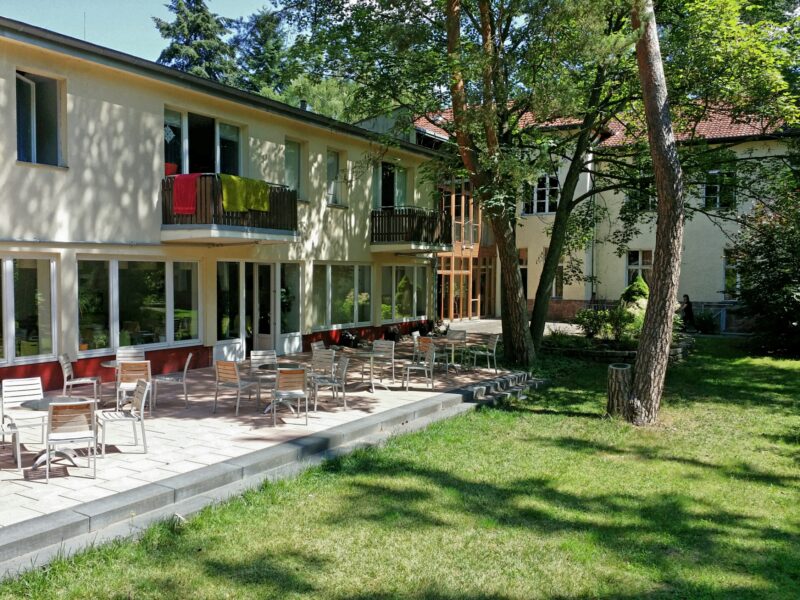 Der Tannenhof (mit Kinderhaus) Der Tannenhof (mit Kinderhaus)
